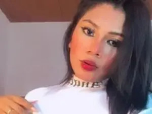 Play this hardcore movie called Anto_dolls021, 20 years old, brunette hair trans