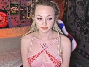 Play HD scene named Ginnyhotbeat Cam porn model from camsoda