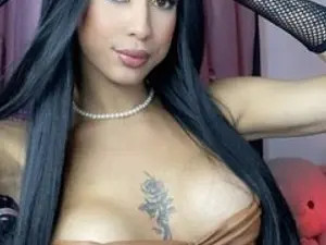 Stream the HD clip called MichellDoll22, 22 years old, redhead hair trans