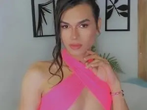 Stream the hardcore movie named christinejuliane, 23 years old, brown hair trans