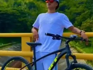 Play this HD movie called sophiiethompson, 22 years old, brunette hair trans