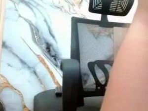 Play this hardcore scene titled afroditaa69x1, trans