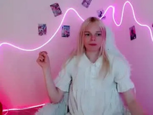 View this hardcore clip titled emily_nyaffe, 18 years old, trans