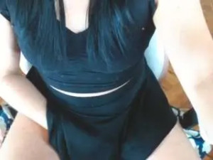 Stream the uncensored video of geishasenier21, trans